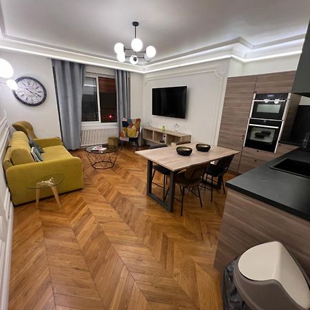 Private Apartments - Champs-Elysees Paris Luaran gambar
