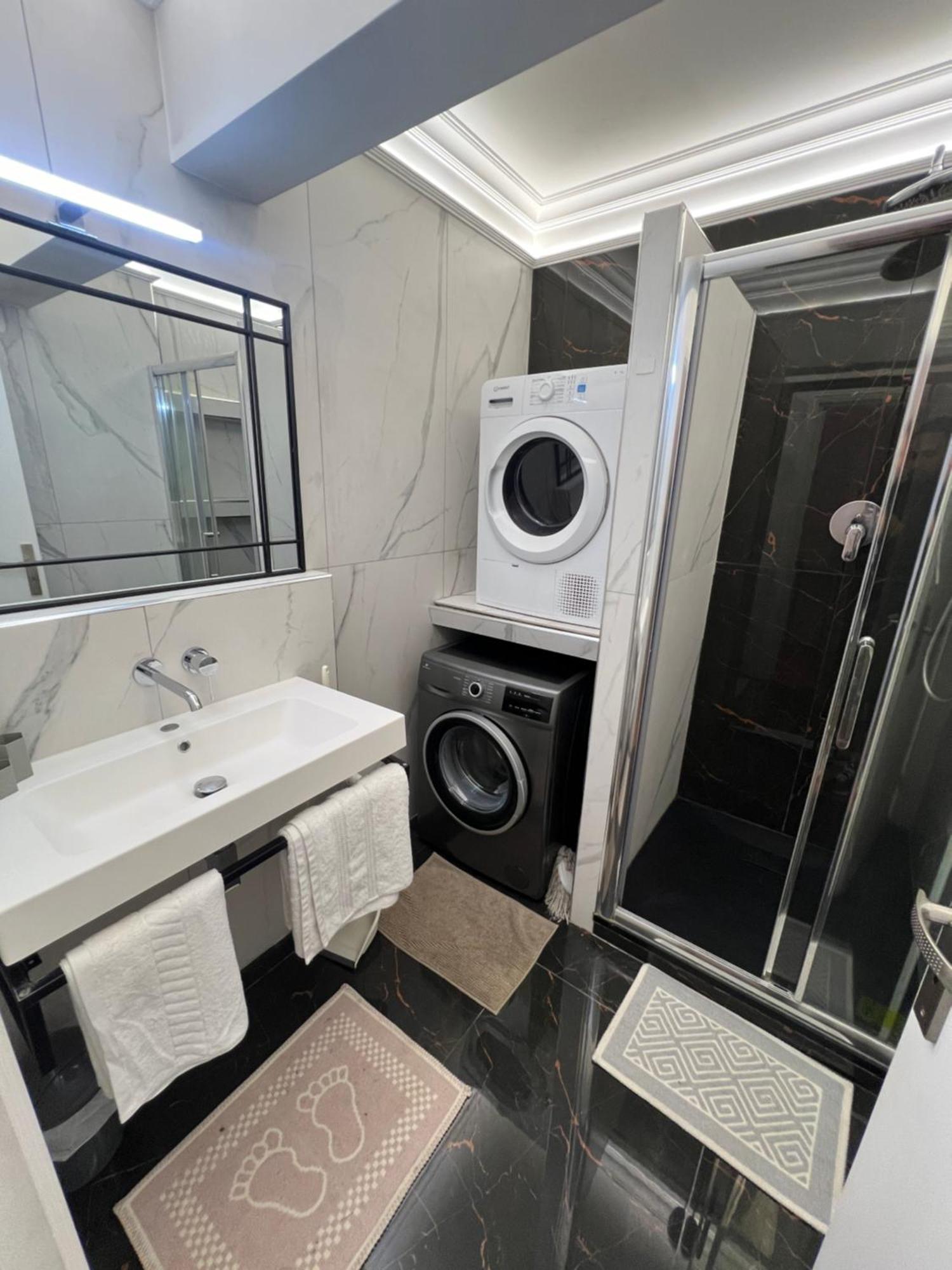 Private Apartments - Champs-Elysees Paris Luaran gambar