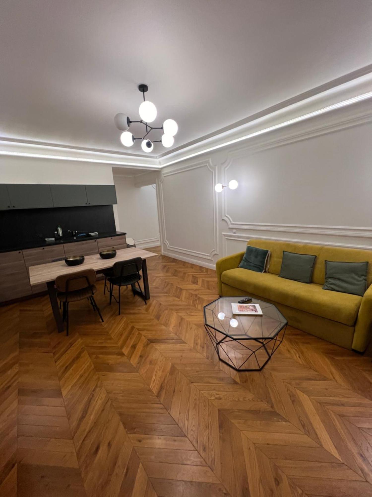Private Apartments - Champs-Elysees Paris Luaran gambar